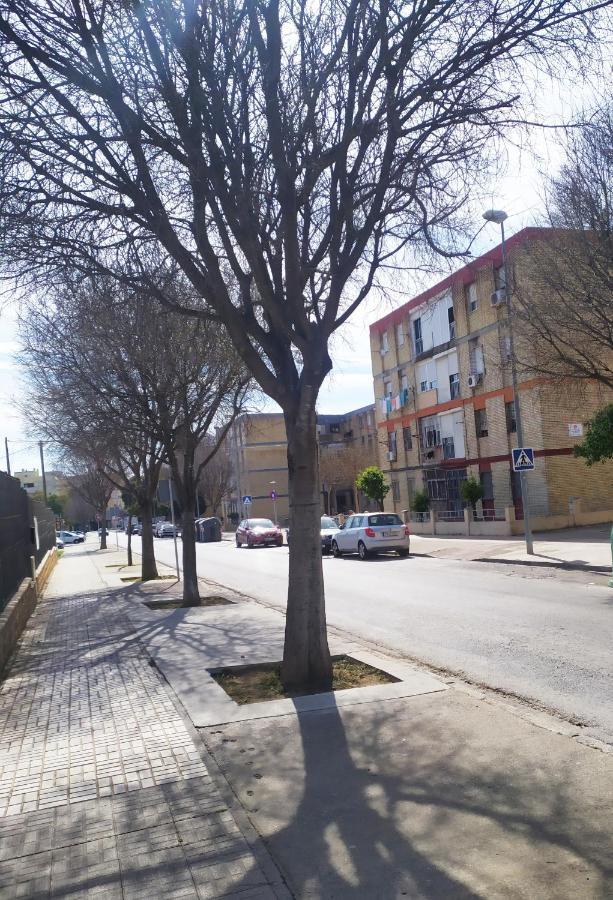 El Escondite De Lu Jerez de la Frontera Esterno foto